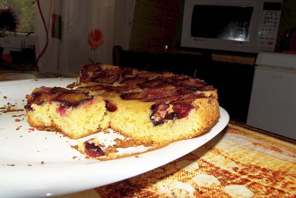 proste ciasto ze śliwkami