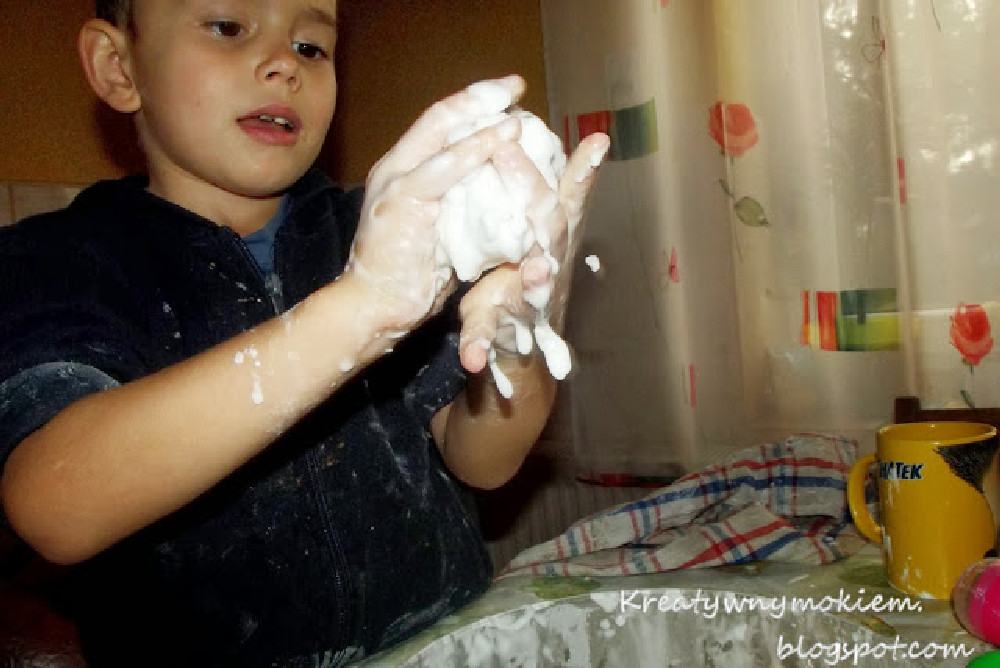 wulkan ciecz nienewtonowska