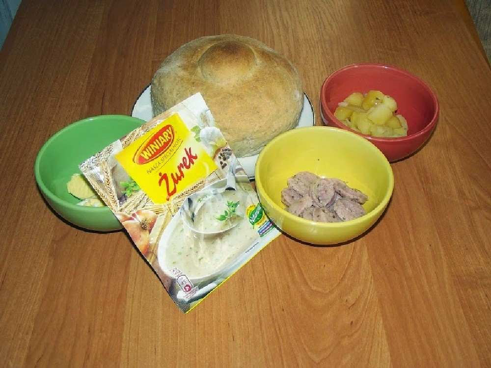 żurek w chlebie