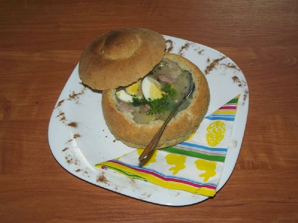 żurek w chlebie