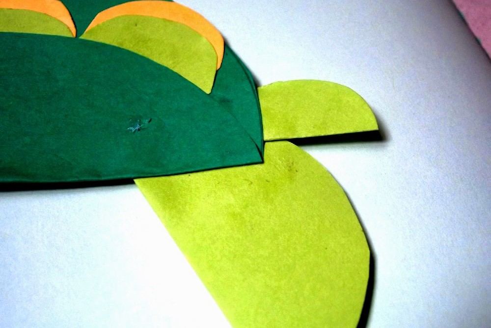 żółw origami z kółek