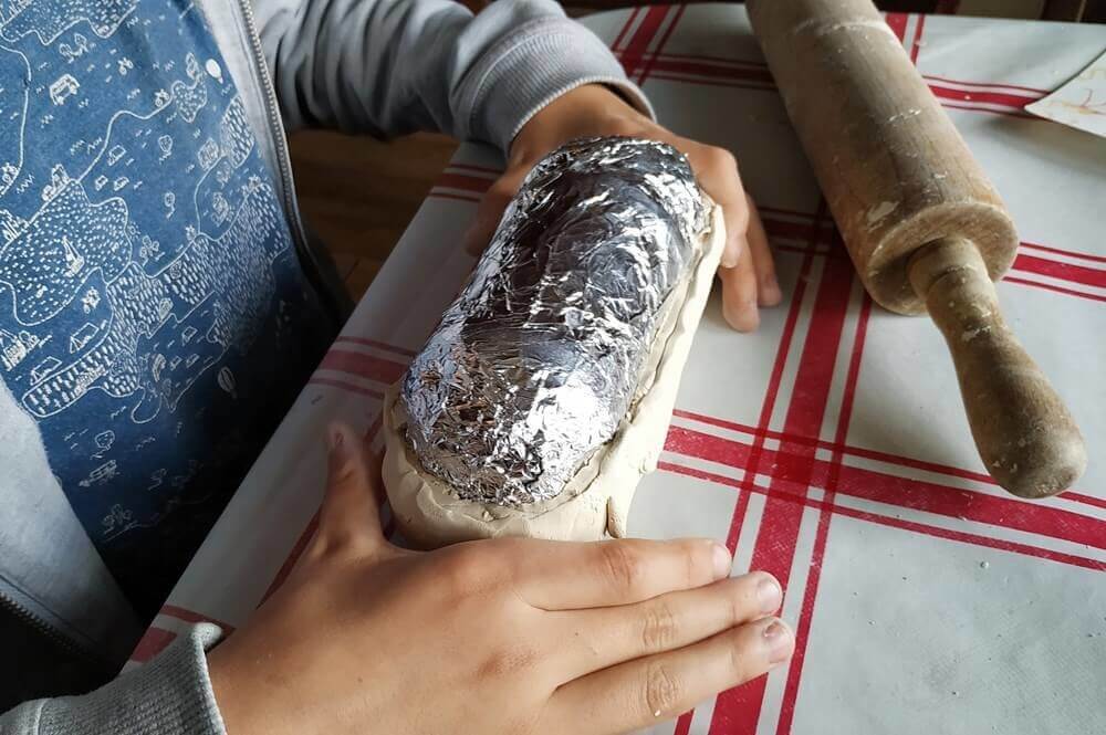 komórka bakteryjna z glinki